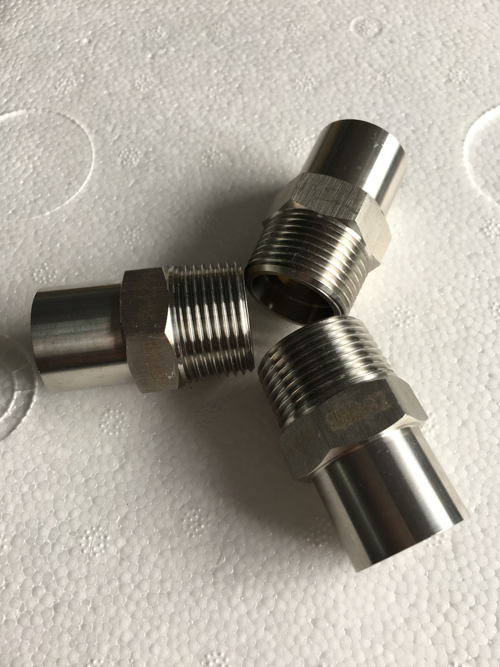 ZSTWB不銹鋼高速水霧噴頭 (1).jpg ZSTWB不銹鋼高速水霧噴頭 (1).jpg